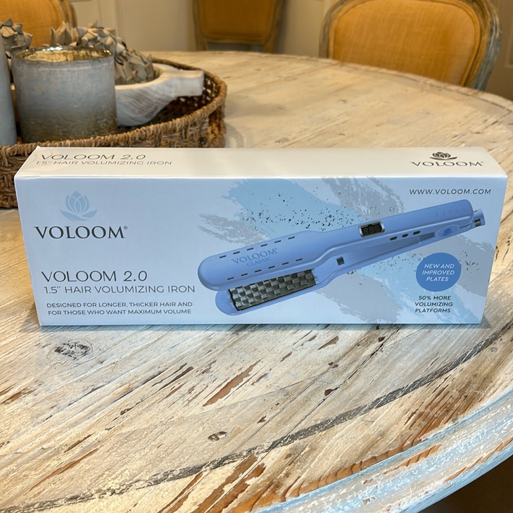 NIB Voloom 2.0 (1.5” Hair Volumizing Iron)